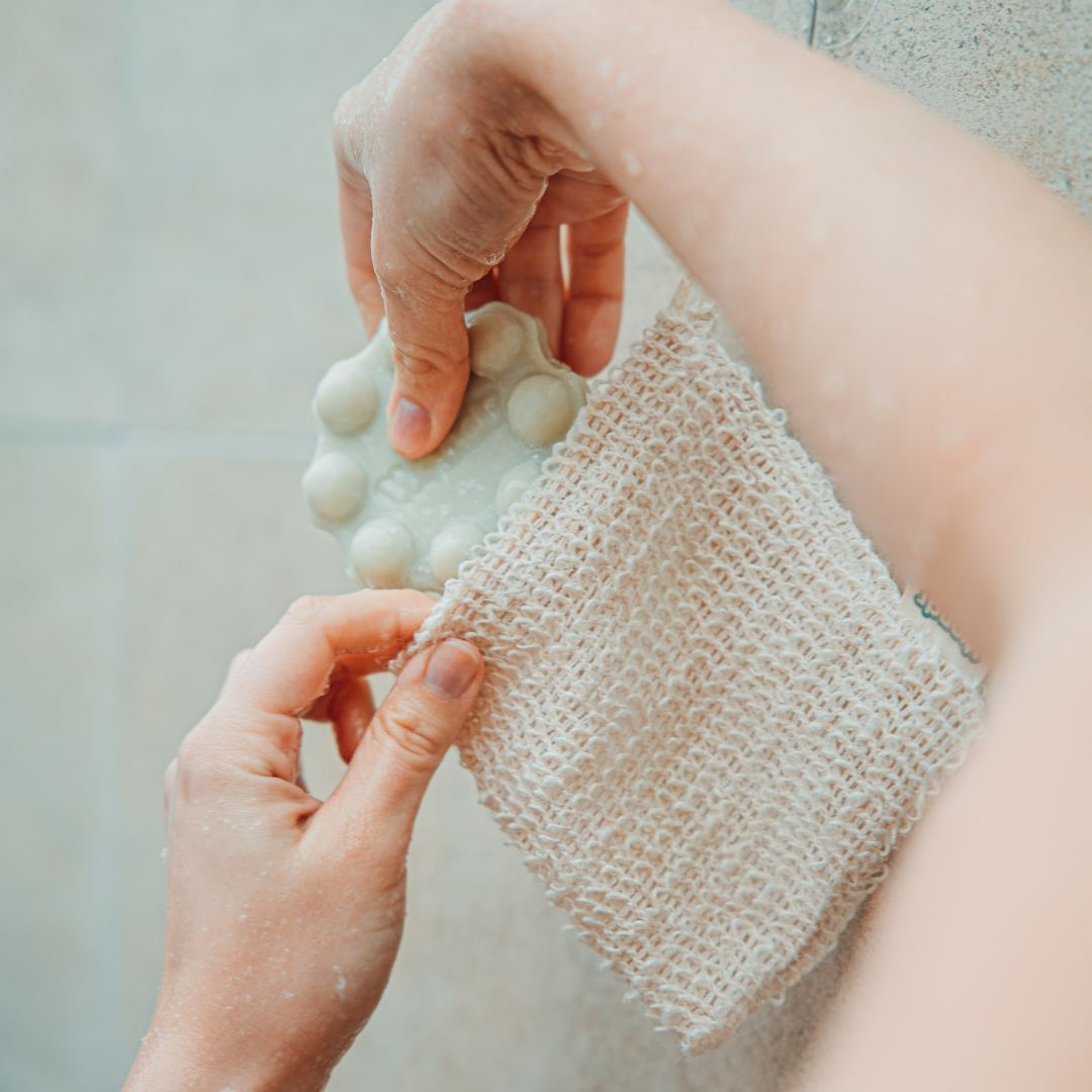 SAC POUR SAVON DE DOUCHE ET SHAMPOING